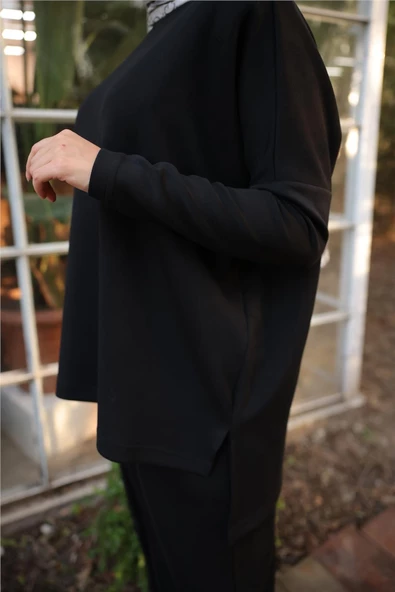 Arkası Uzun O Yaka Kısa Sweat-Pantolon İkili Eşofman Spor Takımı - (38-46) - 71216 - Siyah - 6