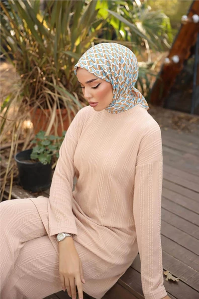 O Yaka Kısa Tunik Pantolon Sade İkili Tesettür Eşofman Takımı - 71219.026 - Bej - 2