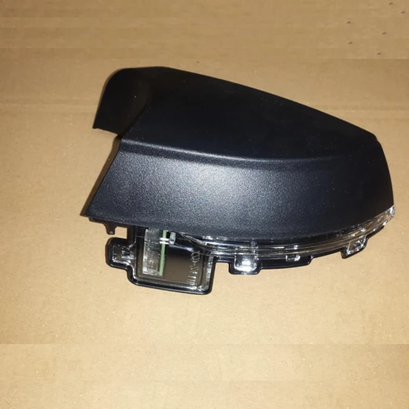 AYNA SINYALI SAG VW POLO 6 UP 09 >