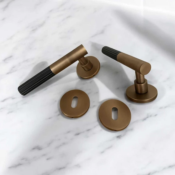 Duo One-S Zamak Mat Antik Sarı - Siyah Rozetli Zamak Oda Kapı Kolu 1 Takım - Resim 3