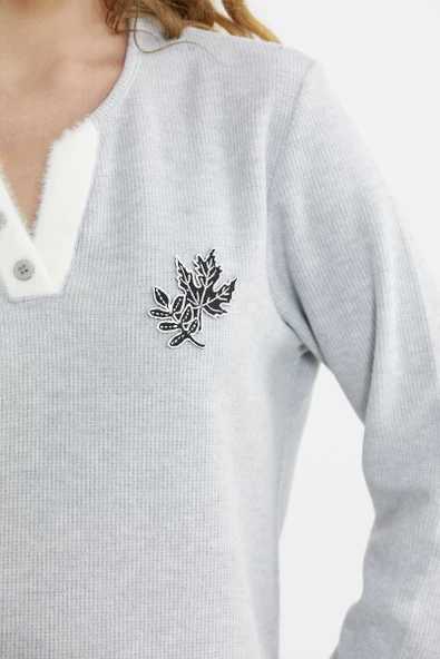 Fitilli Yaka Detaylı Pijama Takım - Gri - Resim 4