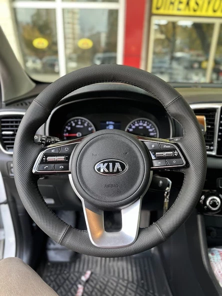 Kia Sportage 2020-2024 Araca Özel Direksiyon Kılıfı (NOKTA DÜZ)