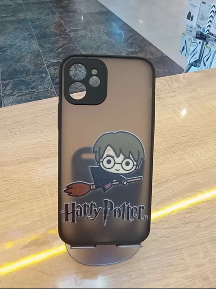 İPhone 12 Uyumlu Kamera Korumalı Harry Potter Kılıf Tuşları Renkli Hux Kapak - 3