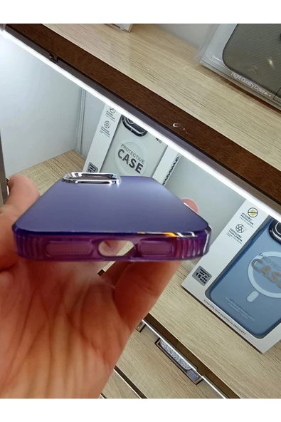 İPhone 14 Pro Max Uyumlu Hologramlı Mor Kılıf Tuşları Metal Darbe Korumalı Kapak - 2