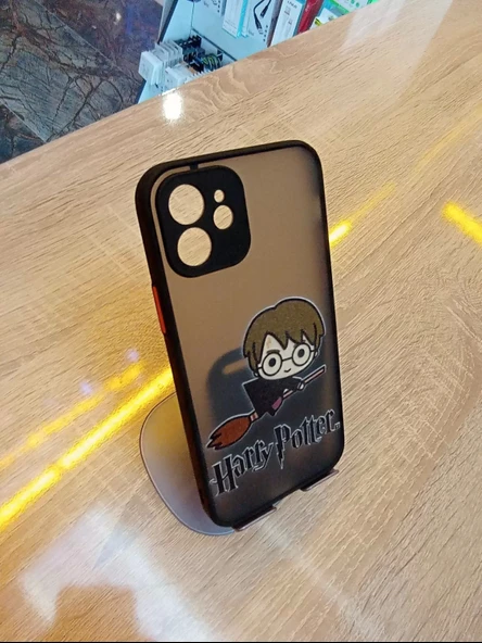 İPhone 12 Uyumlu Kamera Korumalı Harry Potter Kılıf Tuşları Renkli Hux Kapak - 5