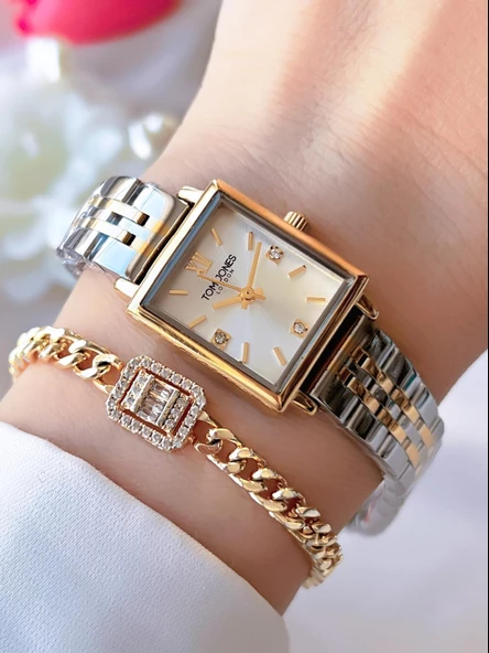 Tom Jones Çelik Kordon Kararma Renk Atma Yapmaz 3 Atm Suya Dayanıklı Kadın Kol Saati BTJ.1.10024.3 ürün görseli