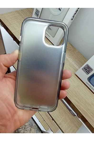 İPhone 15 Uyumlu Hologramlı Mor Kılıf Tuşları Metal Darbe Korumalı Kapak - 6