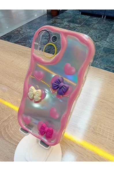 İPhone 14 Uyumlu Kabartma Figürlü Kamera Çerçevesi Yuvarlak Darbe Korumalı Kapak - 2