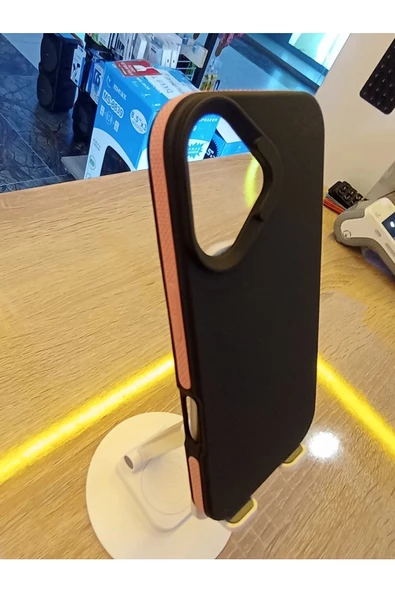İPhone 16 Uyumlu İçi Kadife Kenarları Renkli Lansman Kılıf - 2