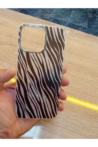 İPhone 13 Pro Leopar Desen Hologramlı Kılıf Darbe Korumalı Kapak