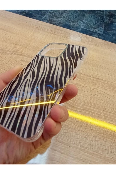 İPhone 13 Pro Leopar Desen Hologramlı Kılıf Darbe Korumalı Kapak - 3