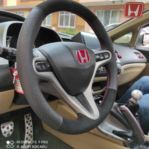 Honda Civic Fd6 Araca Özel Direksiyon Kılıfı (Tüylü Alcantra Nokta Kırmızı) - Resim 2