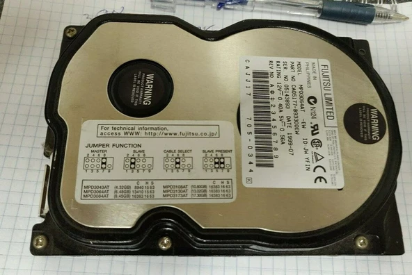 Fujitsu mpd3064at 6.4GB Internal 5400RPM 3.5" HDD IDE HARDDISK 2.EL KULLANILMIŞ