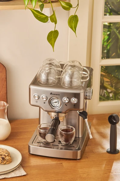 Karaca Coffee Art 1353 Süt Köpürtücülü 20 Bar Basınçlı Espresso, Latte Cappuccino Americano Makinesi - 2
