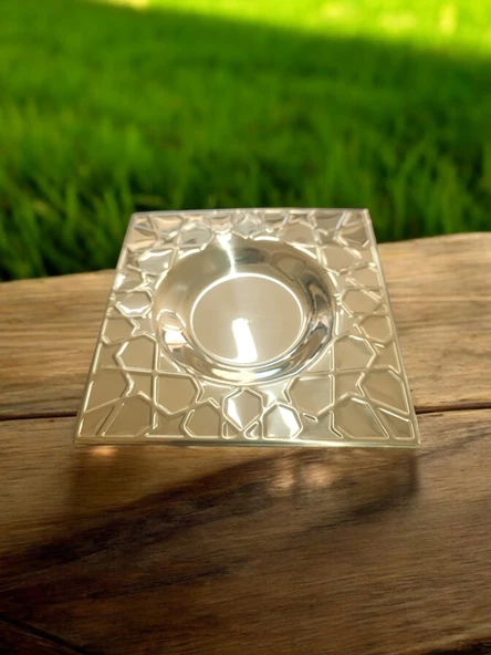 Evmutfak Gold kaplamalı çelik kare desenli 6 li çay tabağı - 2