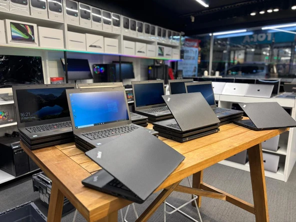 Lenovo Notebook Carbon T460 i5 6200U 8Gb L 256Gb Ssd 14" Fhd Ips Dokunmatik(C Laptop) 2.EL 3Ay Garan ürün görseli