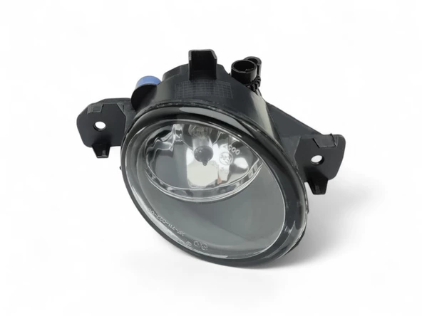 Clio 2 Sağ Sis Farı - Nissan Qashqai Renault Clio 3 Laguna 3 Master 3 8200002470 - 4419374 - 261508990A - B6A508990A - 2615589926 - 3