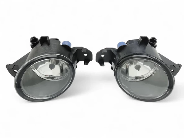 Clio 2 Sağ Sis Farı - Nissan Qashqai Renault Clio 3 Laguna 3 Master 3 8200002470 - 4419374 - 261508990A - B6A508990A - 2615589926 - 6