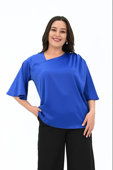 Kadın Büyük Beden Metal Düğme Detaylı Bluz 1862-25 - 2