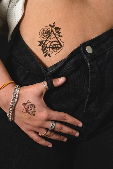 Üçgen ve Gül Geçici Dövme Tattoo Aksesuar Şık Geçici Dövme