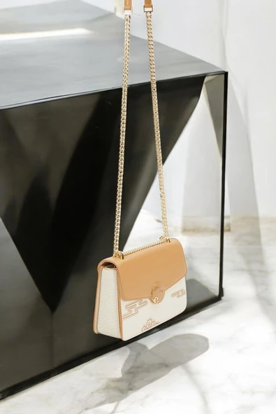 Levidor Özel Renk El Ve Kol Çantası Olarak Tasarlanmış Suni Deri Bayan Omuz Çantası LEVDR.7363930250KRM - Resim 4