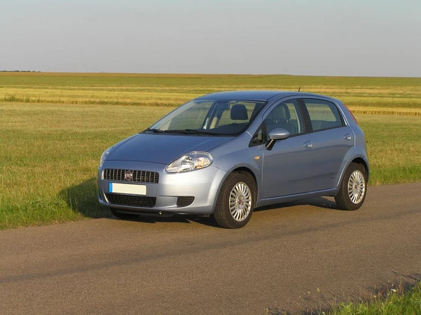 Fiat Punto  2011+ Araca Özel Mugen Cam Rüzgarlıgı 4'lü Set - Resim 4