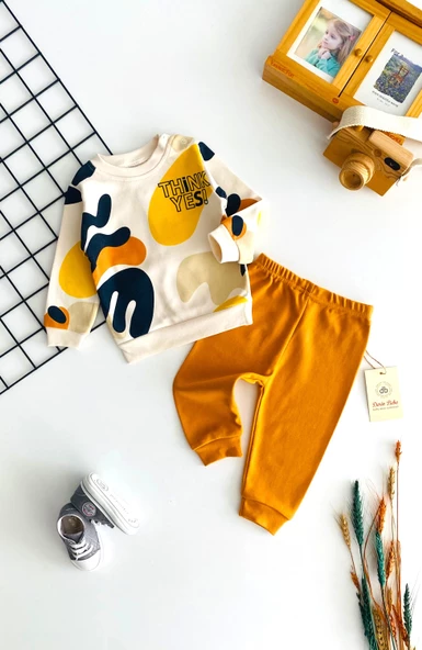 Neşeli Bebekler Think Yes Baskılı Desen İki İplik Penye Kumaş Takım Renkli Turuncu ürün görseli