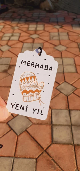 Yılbaşı delikli kart 6 adet -türkçe model - Yeni yıl hediye kartı - Yılbaşı kartı - yeni yıl tebrik kartı / not kartı / özel gün - 6
