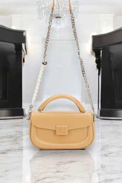 Levidor Özel Renk El Ve Kol Çantası Olarak Tasarlanmış Suni Deri Bayan Omuz Çantası LEVDR.7363930234KHV ürün görseli