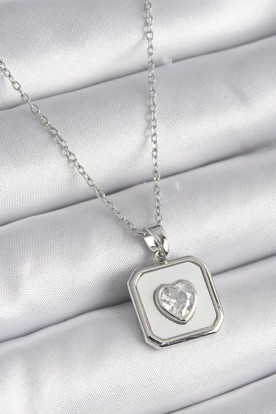 316L Çelik Gümüş Renk Kare Madalyon Kalp Zirkon Taş İşleme Kadın Kolye ürün görseli