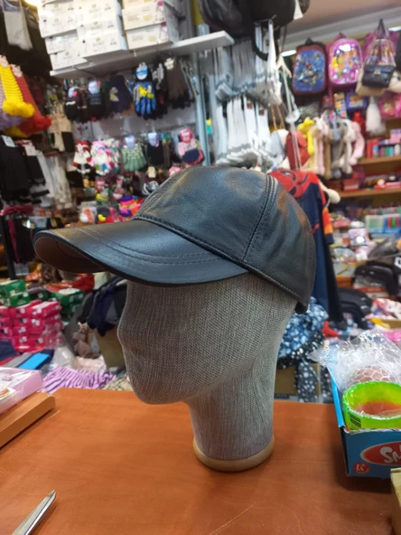 Unisex kahverengi koyu  Deri Şapka  - Kışlık Şapka - Yeni Sezon