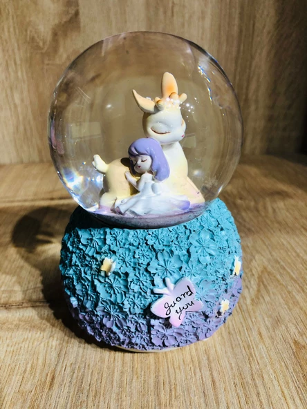 Kar Küresi Orta Boy Müzikli Ceylan ve Kız - Resim 2