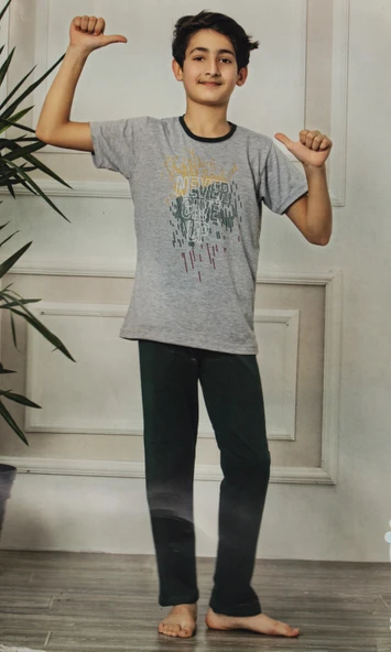 Kısa Kol Tişört  , Uzun Pantolon Baskılı Erkek Çocuk Pijama M00673 - 8