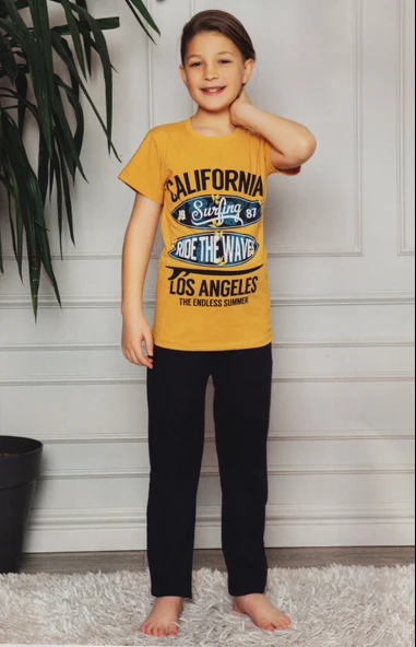Kısa Kol Tişört , Uzun Pantolon Baskılı Erkek Çocuk Pijama M00673 - 4