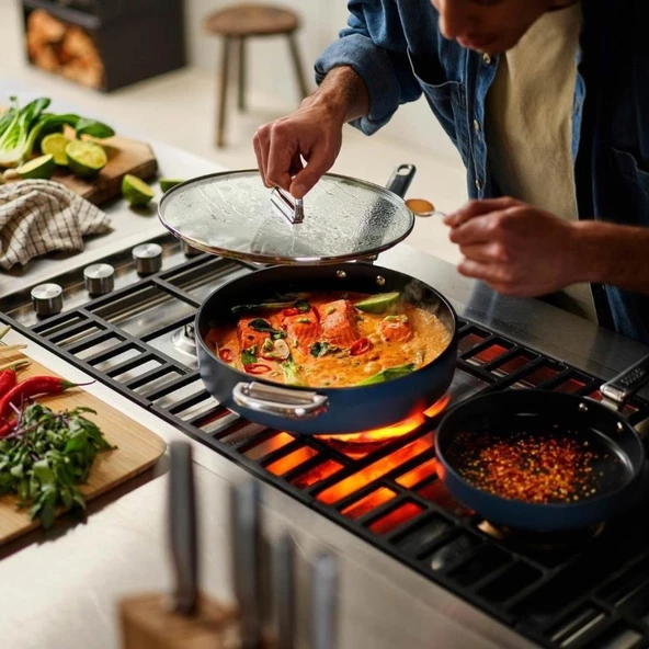 Joseph Joseph 45044 Space 28 cm Kapaklı Sote Tavası - 4