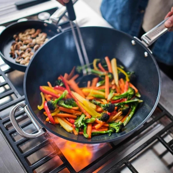 Joseph Joseph 45048 Space 32 cm Wok Tava - 5