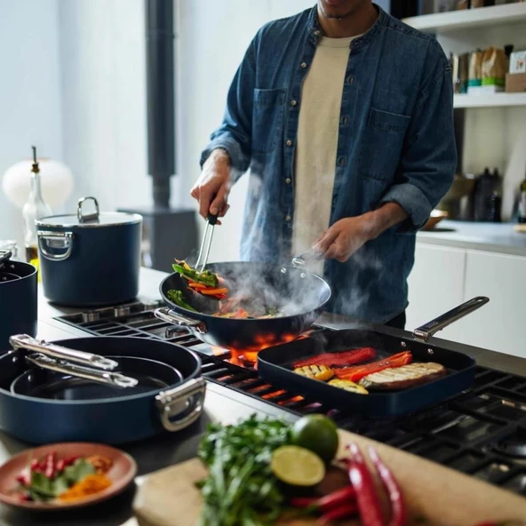 Joseph Joseph 45048 Space 32 cm Wok Tava - 3