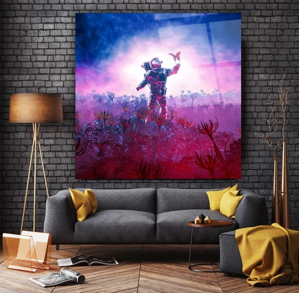 Astronot Çiçeklerin İçinde Sanatsal Dekoratif ve Modern Cam Tablo ürün görseli