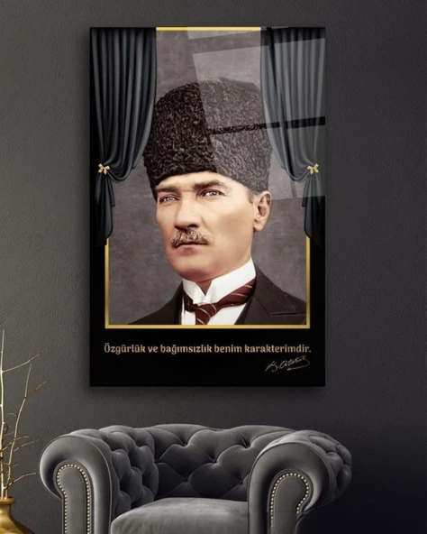 Özgürlük ve Bağımsızlık Atatürk Dekoratif ve Modern Cam Tablo ürün görseli