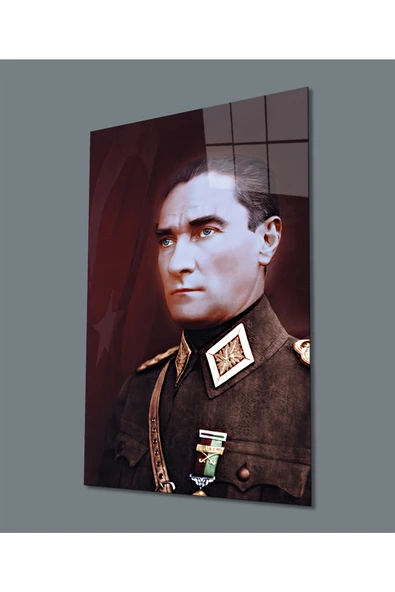 Üniformalı Asker Atatürk Dekoratif ve Modern Cam Tablo, Uv Baskılı ve Temperli, Hediyelik