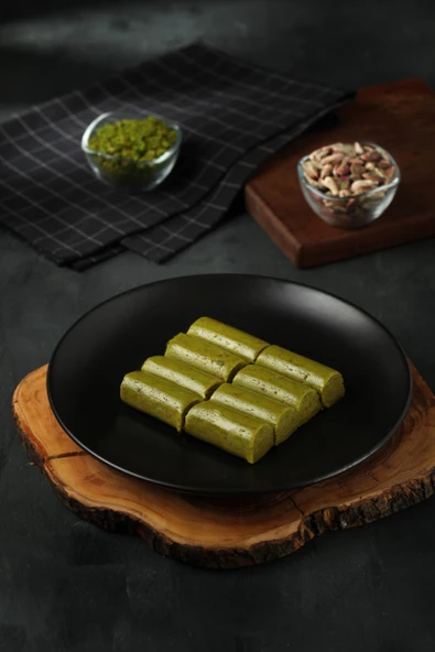 BAKLAVA FISTIK EZMESİ  1 KG