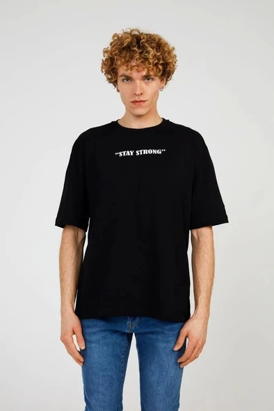 Stay Strong T-shırt ürün görseli