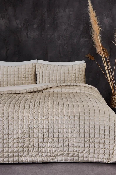 Evlen Home Collection Kadife Stacy Yatak Örtüsü Seti Çift Kişilik Elyaf Dolgulu Yumuşak 3 Parça