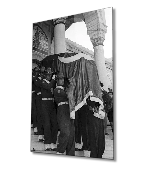 Atatürk Dekoratif ve Modern Cam Tablo ürün görseli