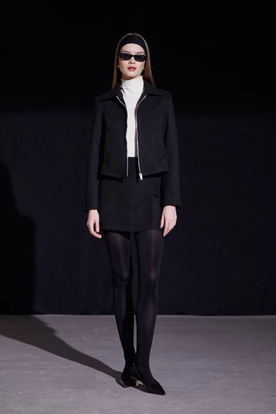 Önü Katlı Kaşe Etek Siyah - 2