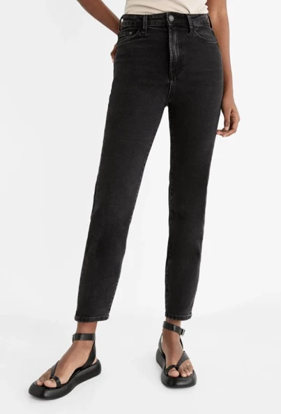 Stradivarius Slim Fit Mom Jean