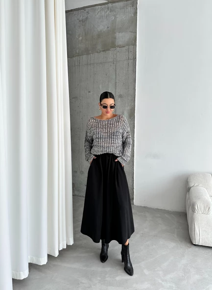 Siyah-Ekru Lace Kayık Yaka Pullu Kazak - 3
