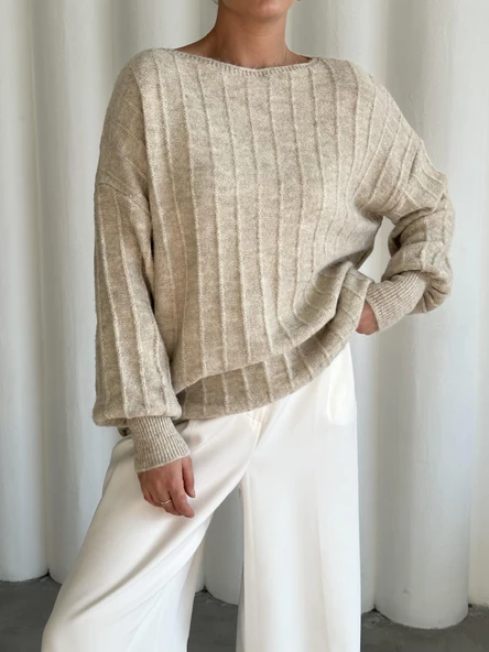 Açık Bej Kayık Yaka Fitilli Oversize Kazak - 3