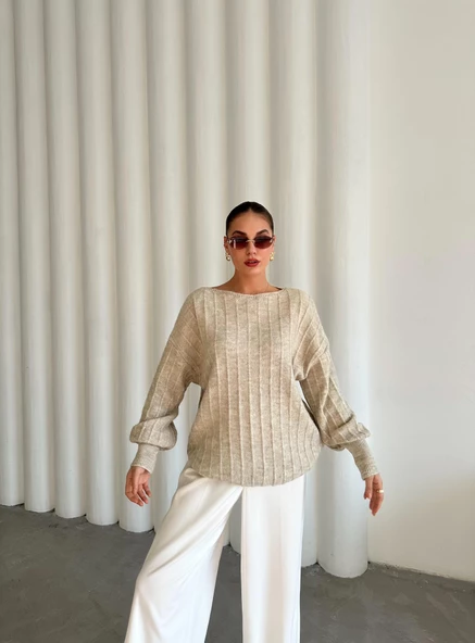 Açık Bej Kayık Yaka Fitilli Oversize Kazak - 4