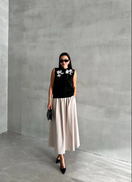 Siyah Papatya Apikeli Triko Süveter - Resim 3